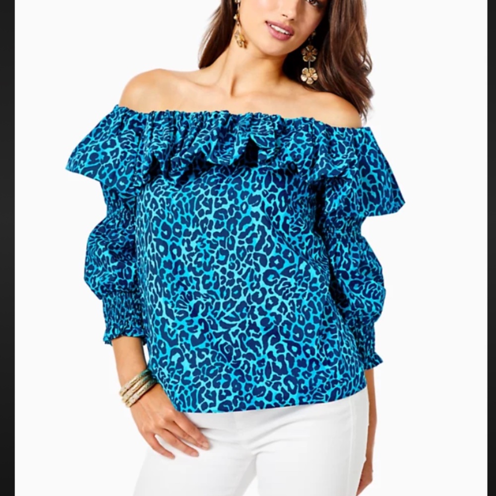 🛍NWT!! Lilly Pulitzer Beatrix Top- Oyster Bay Navy “My Favorite Spot” NWT!!!🛍 - Picture 3 of 14